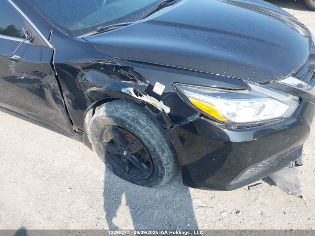1N4AL3AP3HN350817 Nissan Altima