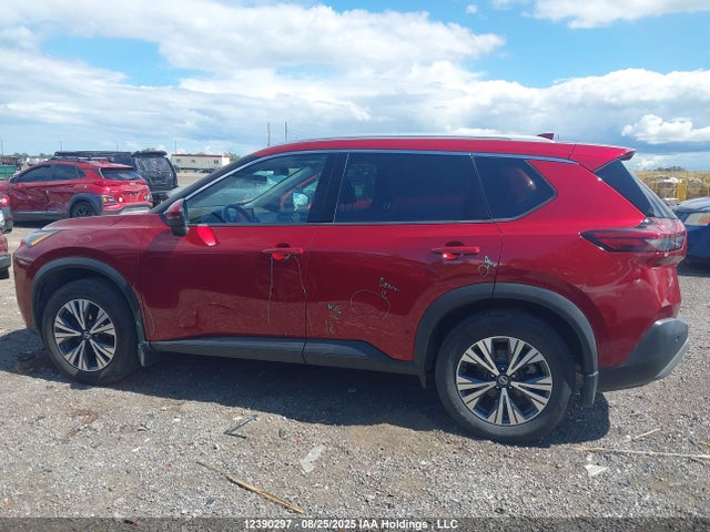 5N1AT3BB5MC686032 Nissan Rogue