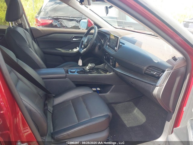 5N1AT3BB5MC686032 Nissan Rogue