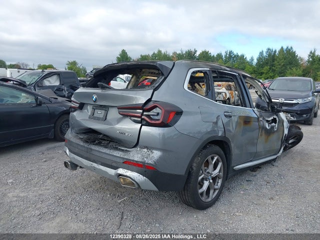5UX53DP05P9P89213 BMW X3 Xdrive30i