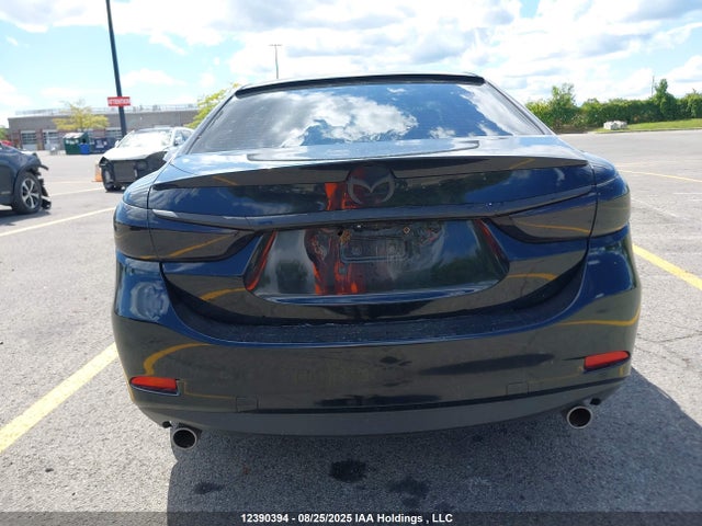 JM1GJ1W56F1189308 Mazda 2015