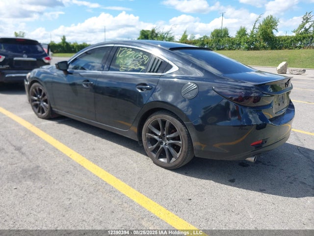 JM1GJ1W56F1189308 Mazda 2015