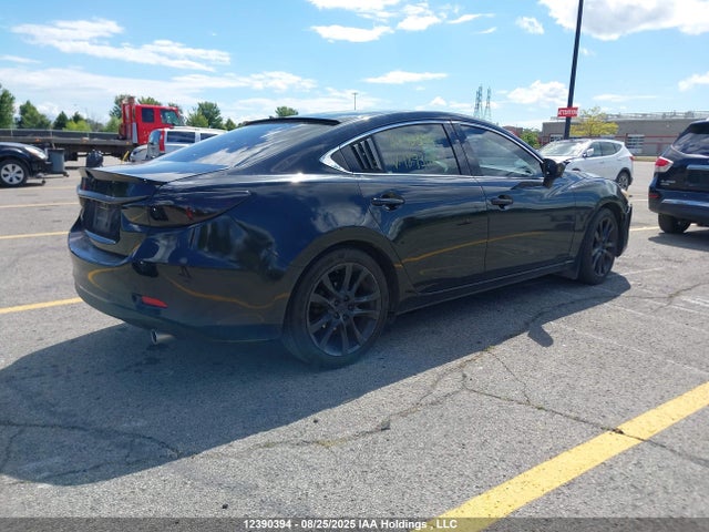 JM1GJ1W56F1189308 Mazda 2015