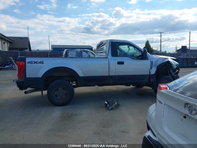 Ford F-250 2019 1FTBF2B67KED78312 Image 14