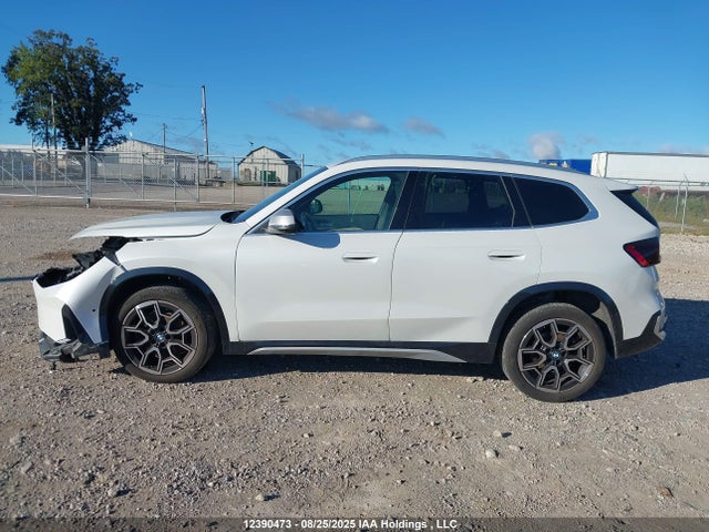 BMW X1 2023 WBX73EF04P5W67342 Image 15