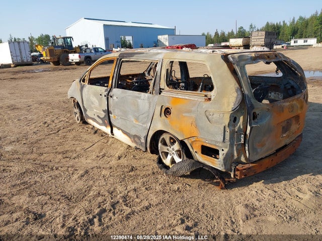 5TDKK3DC2FS568037 Toyota 2gr-fks