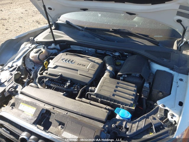 WAUKFRFF4F1067904 Audi 2015