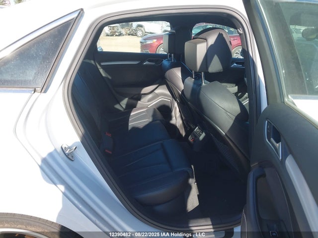 WAUKFRFF4F1067904 Audi 2015