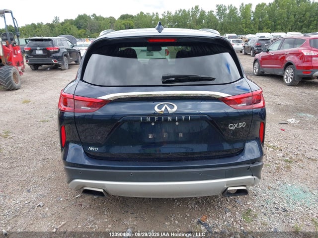 3PCAJ5M32KF144432 Infiniti QX50