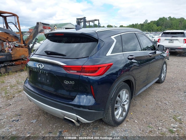 3PCAJ5M32KF144432 Infiniti QX50