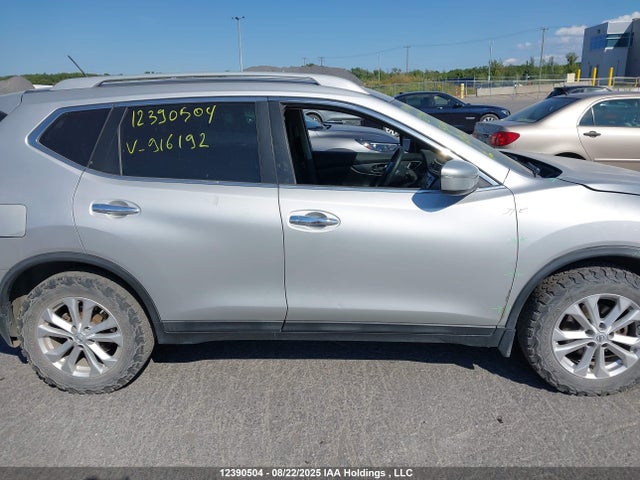 Nissan Rogue 2015 5N1AT2MT2FC916192 Image 13
