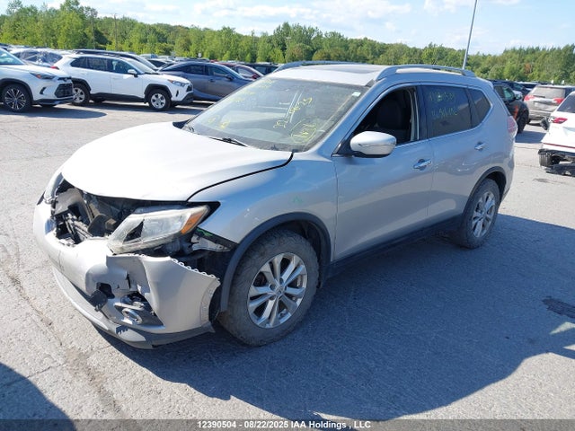 Nissan Rogue 2015 5N1AT2MT2FC916192 Image 2
