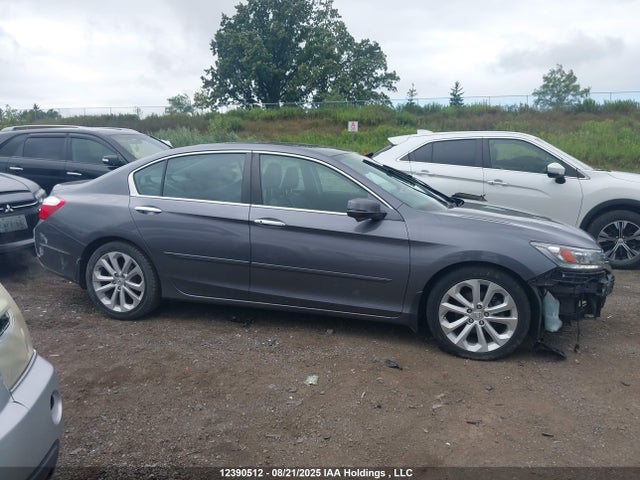 Honda Accord 2015 1HGCR2F95FA807168 Image 14