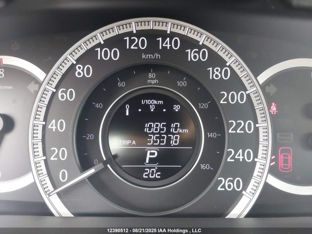 Honda Accord 2015 1HGCR2F95FA807168 Image 16
