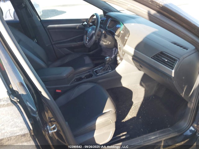 3VWEB7BU9LM028371 Volkswagen 1.4 tsi