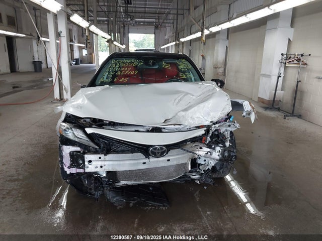 4T1B61HK8KU257109 Toyota a25a-fks