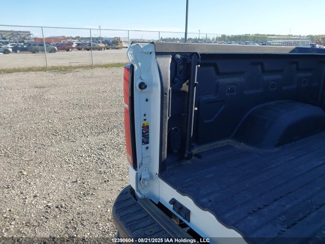 2GC4KUEY2S1111240 Chevrolet l5p