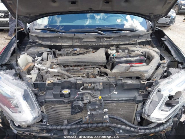 5N1AT2MV1JC718178 Nissan Rogue