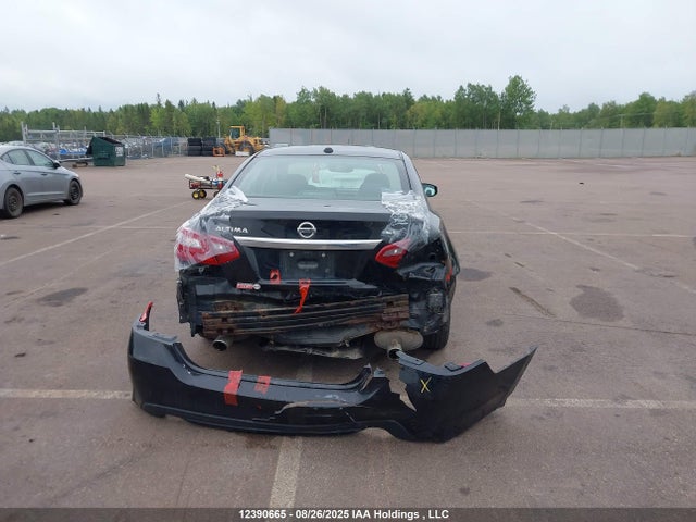 1N4AL3AP0JC277777 Nissan Altima