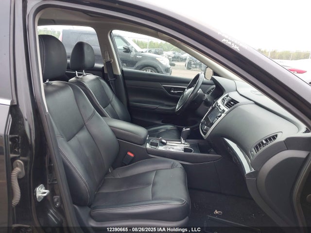 1N4AL3AP0JC277777 Nissan Altima