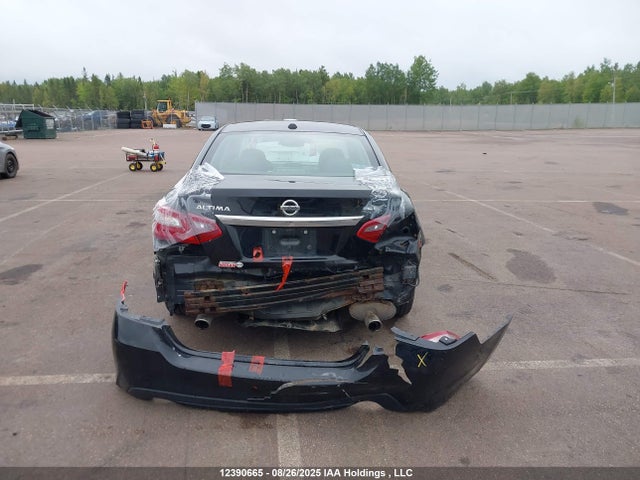 1N4AL3AP0JC277777 Nissan Altima
