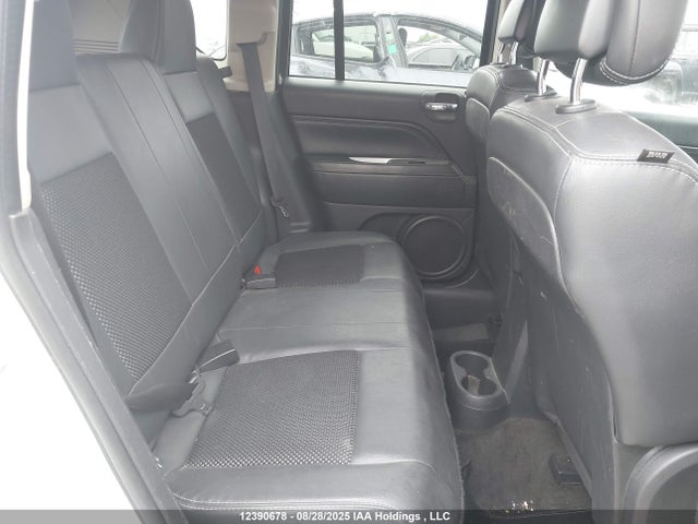 1C4NJDAB7ED835040 Jeep Compass