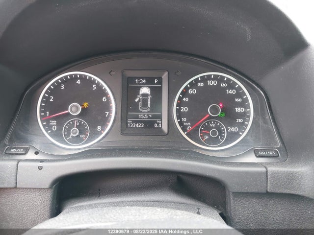 WVGMV7AX9HK040001 Volkswagen Tiguan