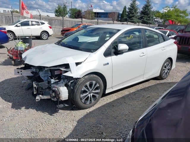 JTDKAMFP8M3164070 Toyota 2zr-fxe, 1nm+1sm