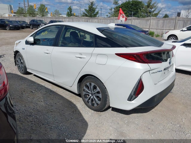 JTDKAMFP8M3164070 Toyota 2zr-fxe, 1nm+1sm