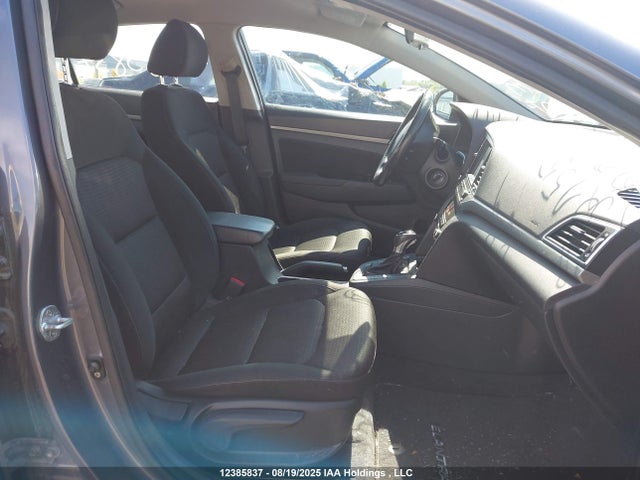 KMHD84LF4HU292155 Hyundai Elantra