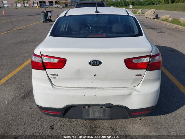 KIA dohc gamma 2015 KNADM4A38F6500254 Image 16