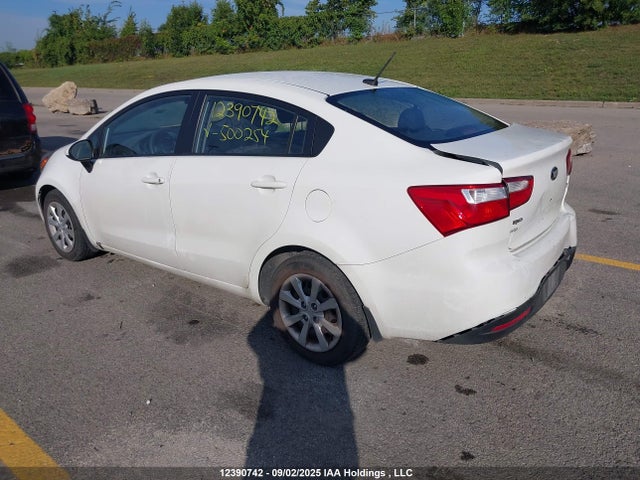 KIA dohc gamma 2015 KNADM4A38F6500254 Image 3