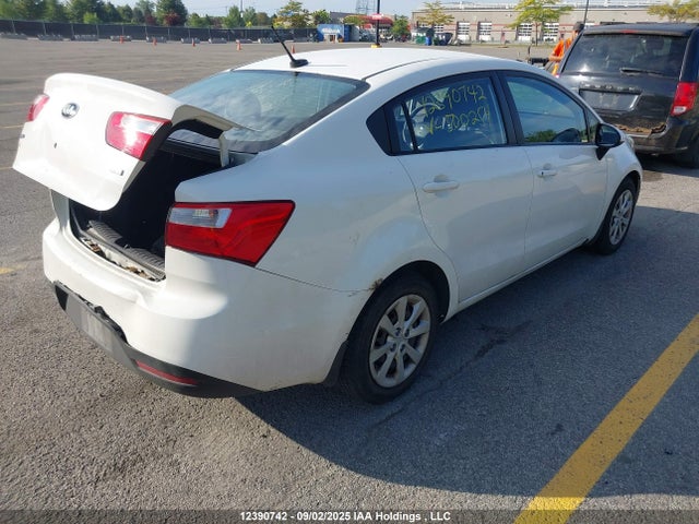 KIA dohc gamma 2015 KNADM4A38F6500254 Image 4