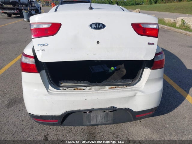 KIA dohc gamma 2015 KNADM4A38F6500254 Image 6