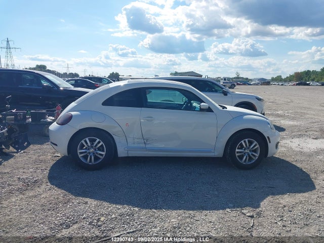 3VWJ07AT7EM638060 Volkswagen Beetle