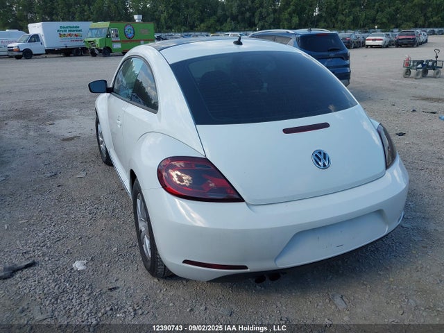 3VWJ07AT7EM638060 Volkswagen Beetle