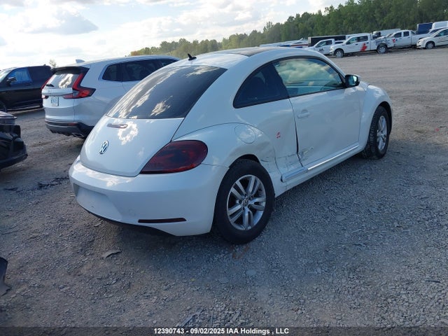 3VWJ07AT7EM638060 Volkswagen Beetle