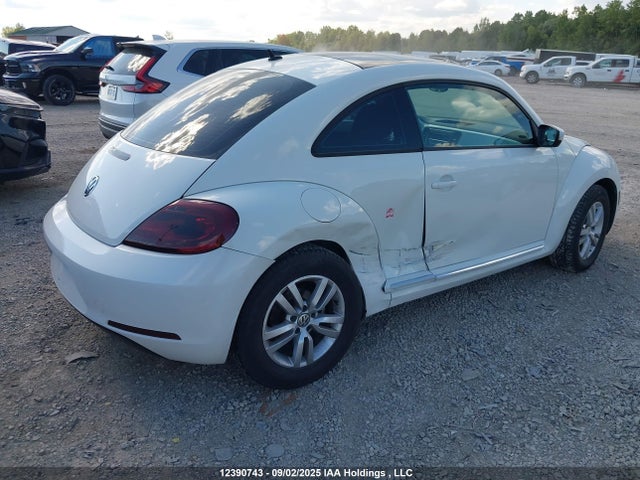 3VWJ07AT7EM638060 Volkswagen Beetle