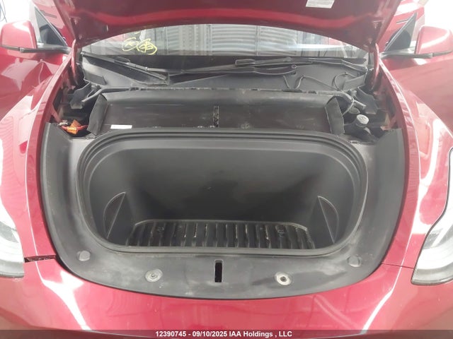 Tesla Model Y 2024 7SAYGDEE6RF204801 Image 10