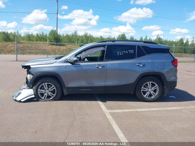 3GKALTEV1KL179693 GMC Terrain Sle