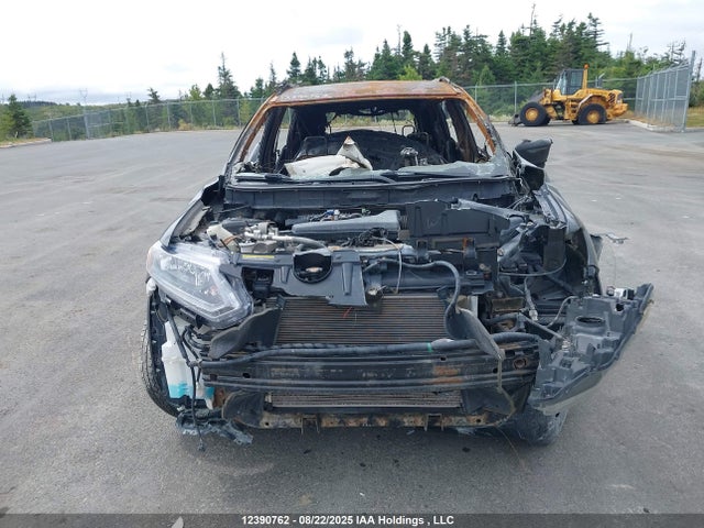5N1AT2MV2GC886453 Nissan Rogue
