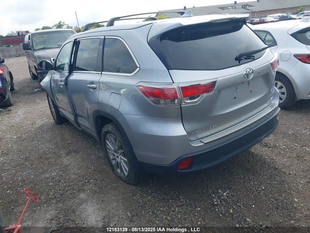 5TDJKRFH3GS274493 Toyota 2gr-fe