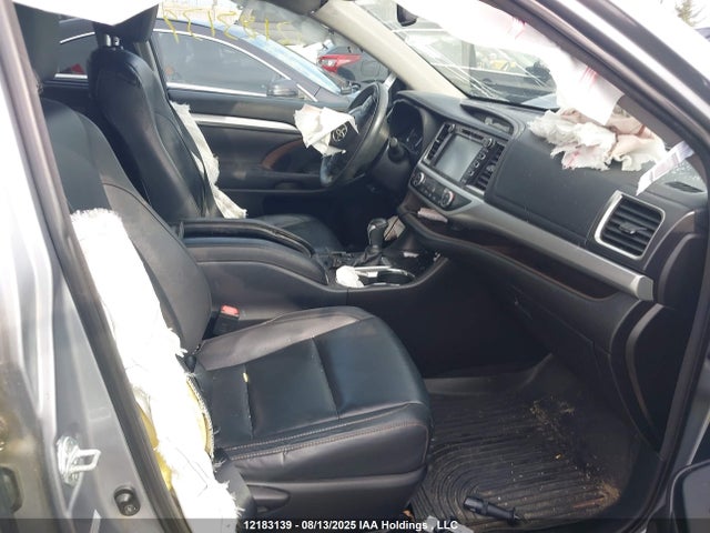 5TDJKRFH3GS274493 Toyota 2gr-fe