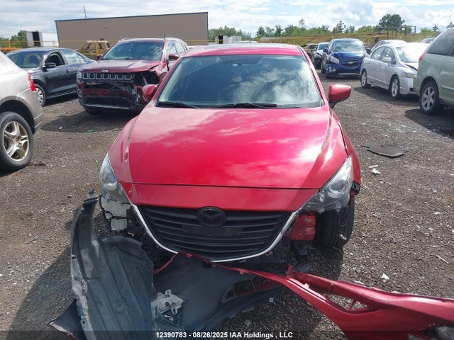 3MZBM1L72FM208122 Mazda pe