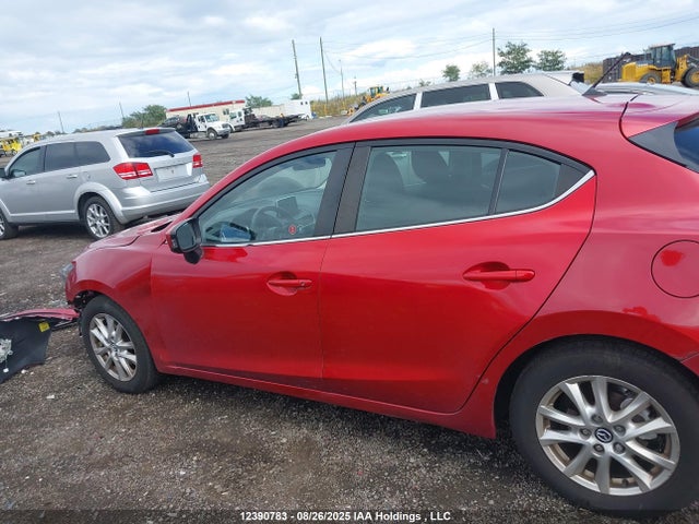 3MZBM1L72FM208122 Mazda pe