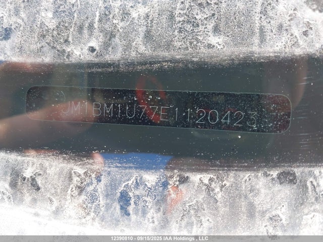 JM1BM1U77E1120423 Mazda pe
