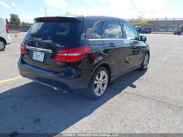 WDDMH4GB9GJ389269 Mercedes-Benz B-Class