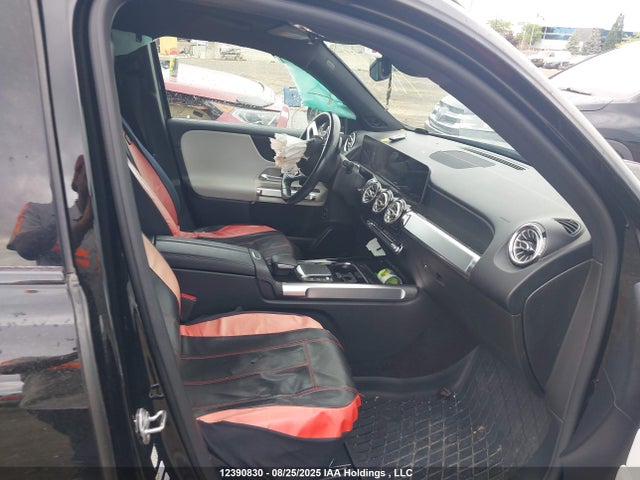 W1N4M4HB8MW108218 Mercedes-Benz m260