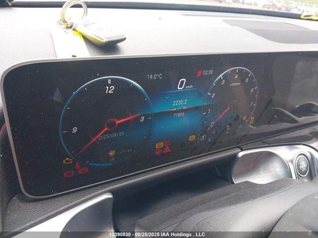 W1N4M4HB8MW108218 Mercedes-Benz m260