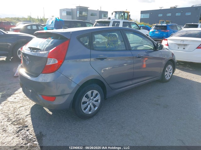 KMHCT5AE9HU318050 Hyundai Accent